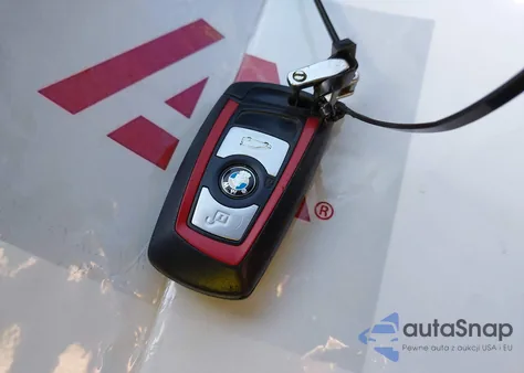 2015 BMW 328I z USA, uszkodzony, nr VIN WBA3C1C54FP116963